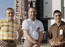 Apollo 8: la missione che cambio' il...