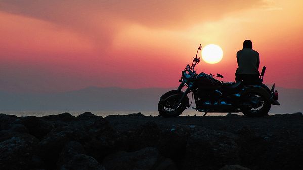 Diario della motocicletta - viaggia, scopri, condividi