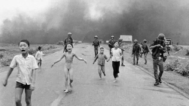 Doc - napalm girl - la storia della foto che ferm la guerra