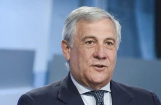 Quarta repubblica Intervista al ministro Antonio Tajani