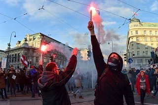 Piazzapulita Reportage da Vienna 2021x00